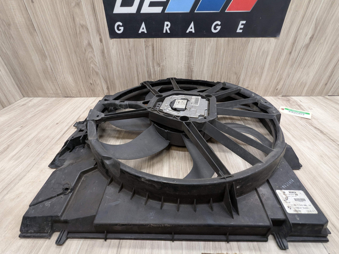 OEM BMW E82 E88 E90 E92 E93 Engine N54 N55 Radiator Auxiliary Fan Shroud 600W