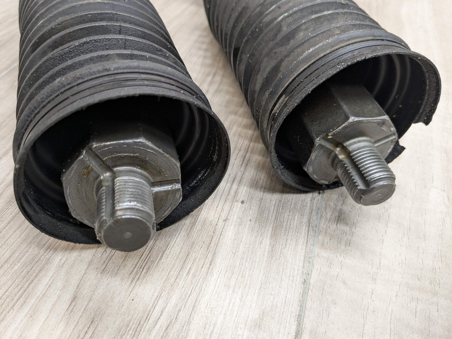 OEM BMW E82 E88 E90 E92 E93 328 335 RWD Power Steering Gear Rack and Pinion L5