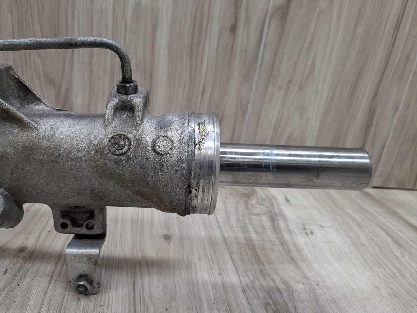 OEM BMW E82 E88 E90 E92 E93 328 335 RWD Power Steering Gear Rack and Pinion L5