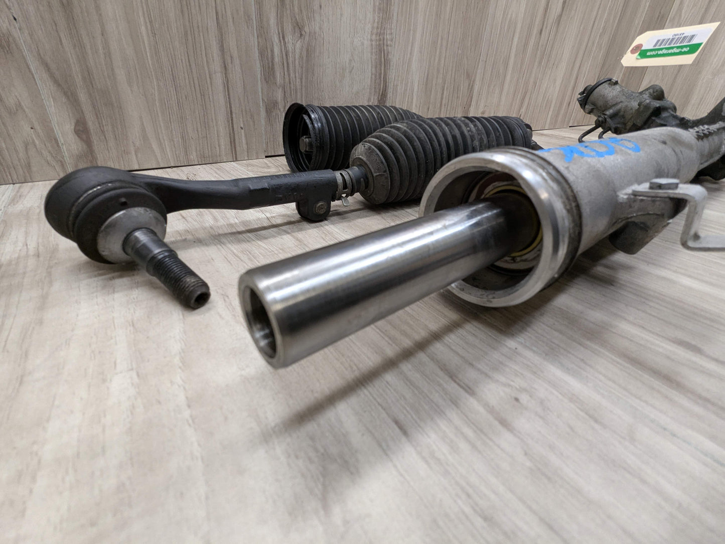 OEM BMW E82 E88 E90 E92 E93 328 335 RWD Power Steering Gear Rack and Pinion L5