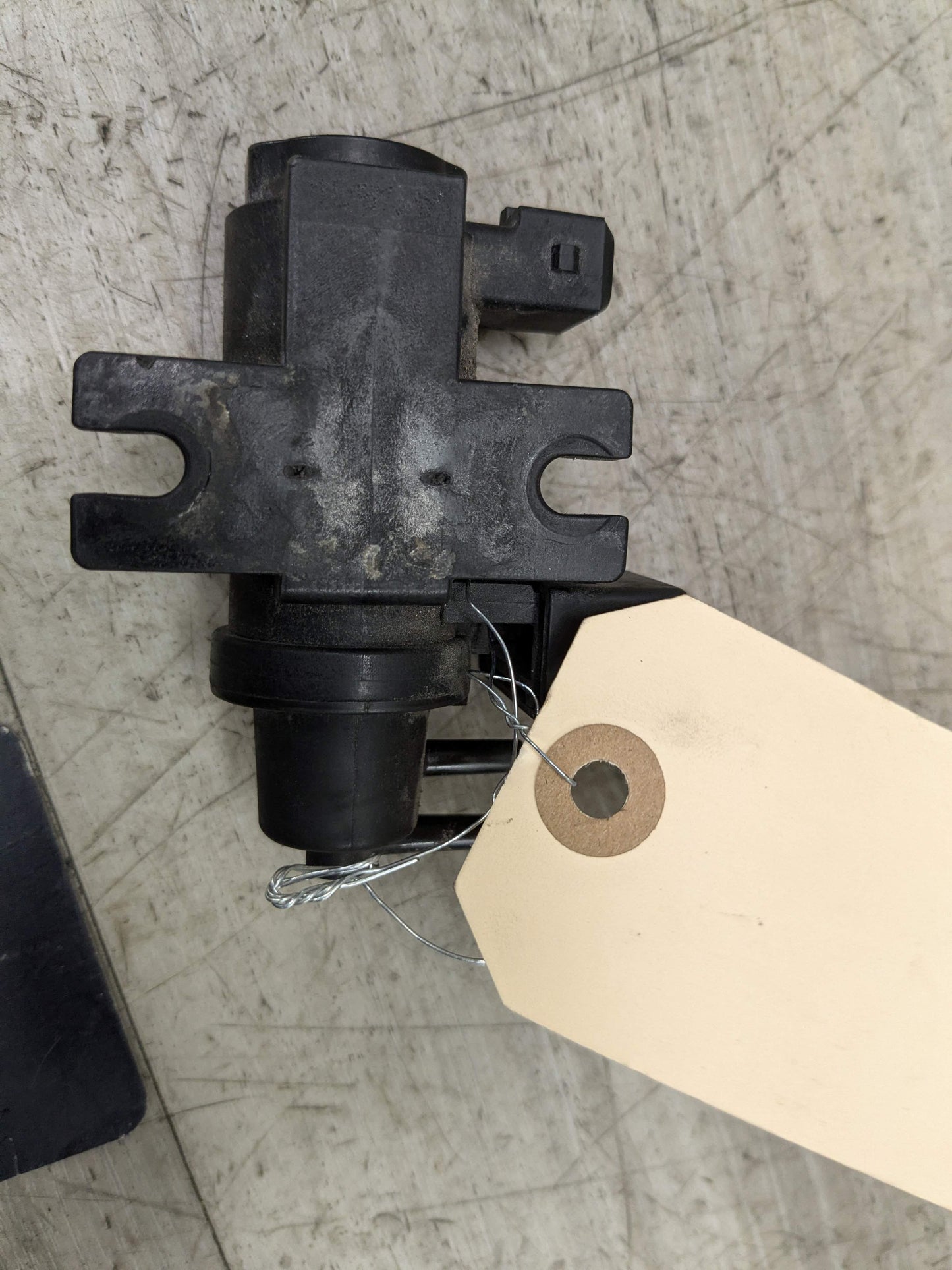 OEM BMW E82 E90 E92 F10 F30 Turbo Charger Air Pressure Boost Solenoid Valve