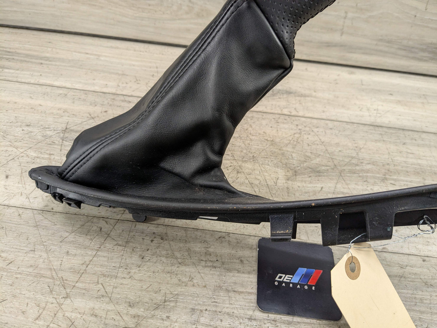 08-13 OEM BMW E88 E82 128 135 Boot Hand Brake Handle Perforated Leather Black