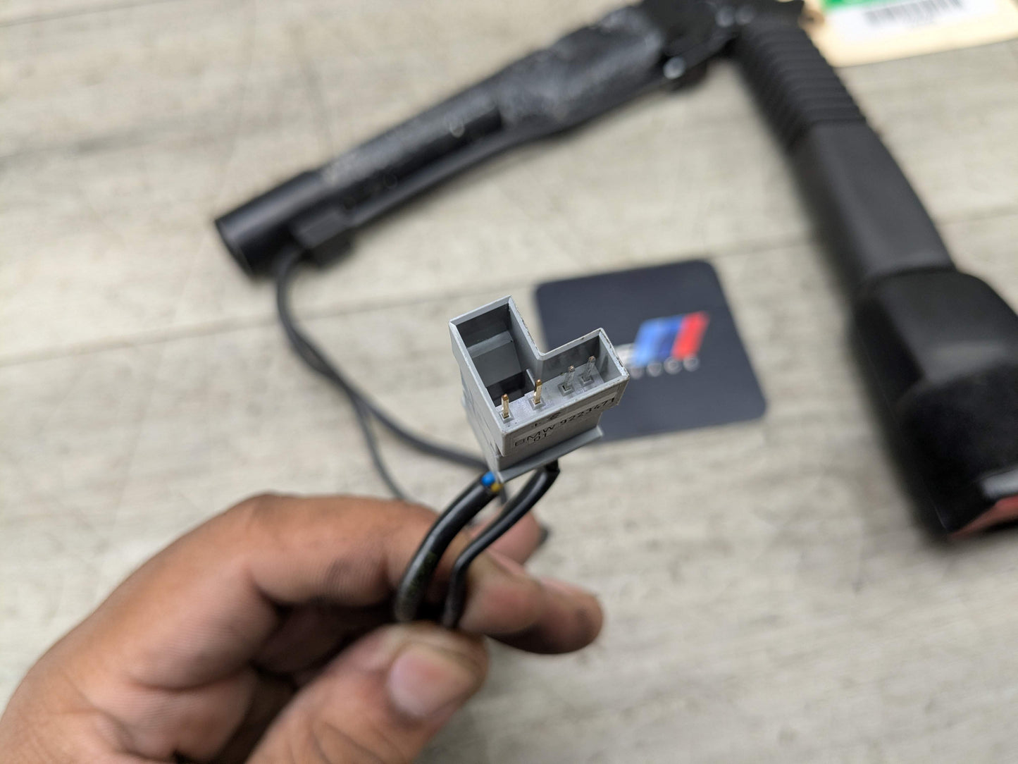 OEM BMW E82 E84 E88 E89 E90 E92 Front Left Driver Seat Belt Buckle Tensioner