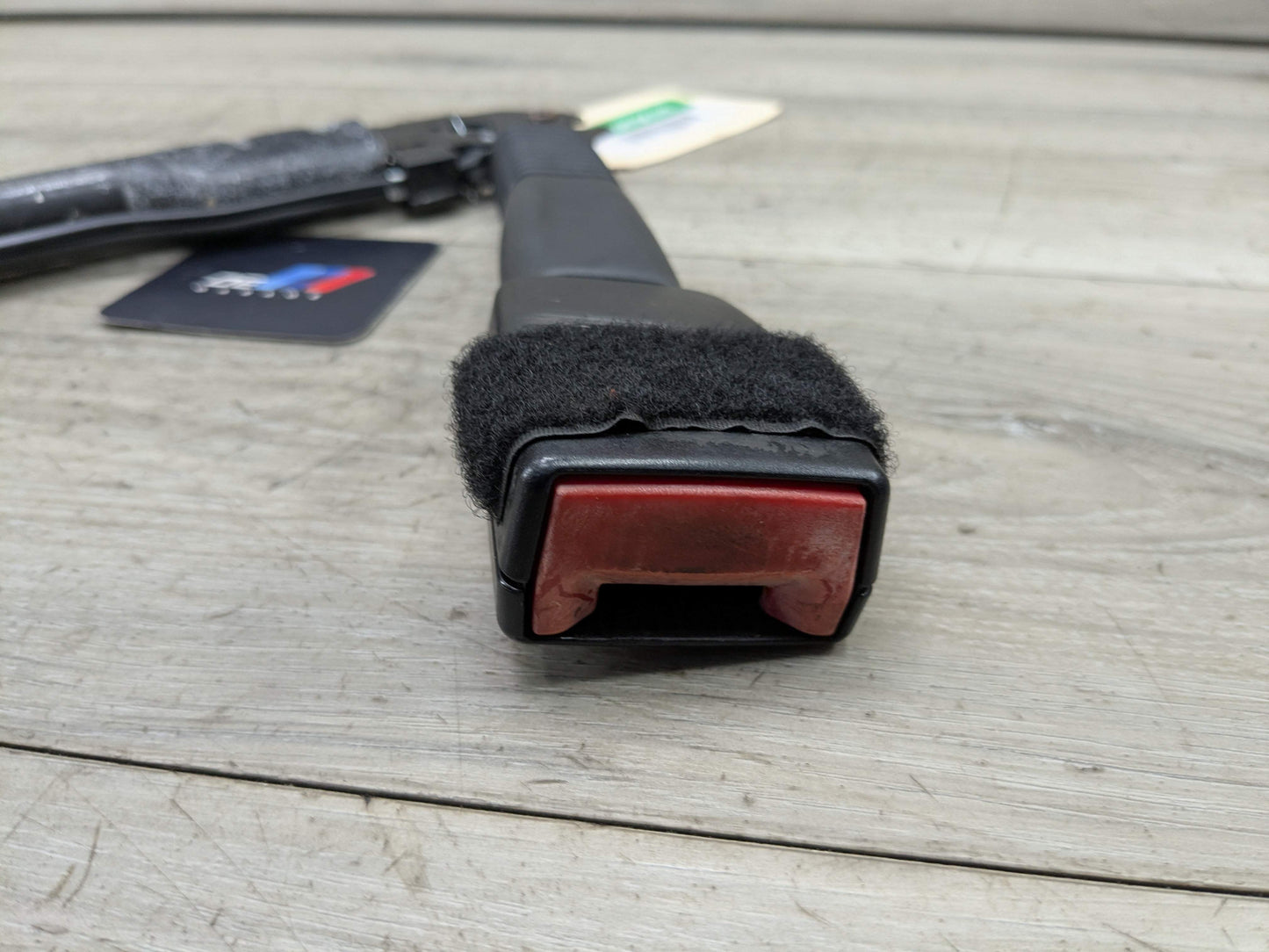 OEM BMW E82 E84 E88 E89 E90 E92 Front Left Driver Seat Belt Buckle Tensioner