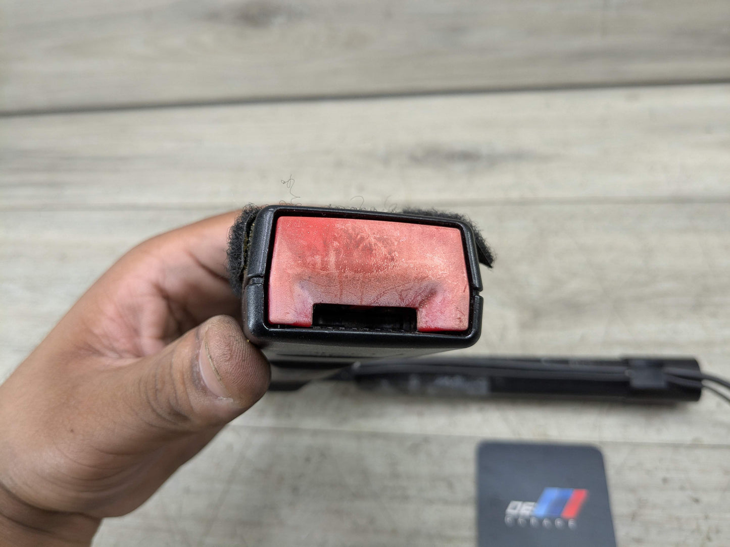 OEM BMW E82 E84 E88 E89 E90 E92 Front Right Passenger Seat Belt Buckle Tensioner