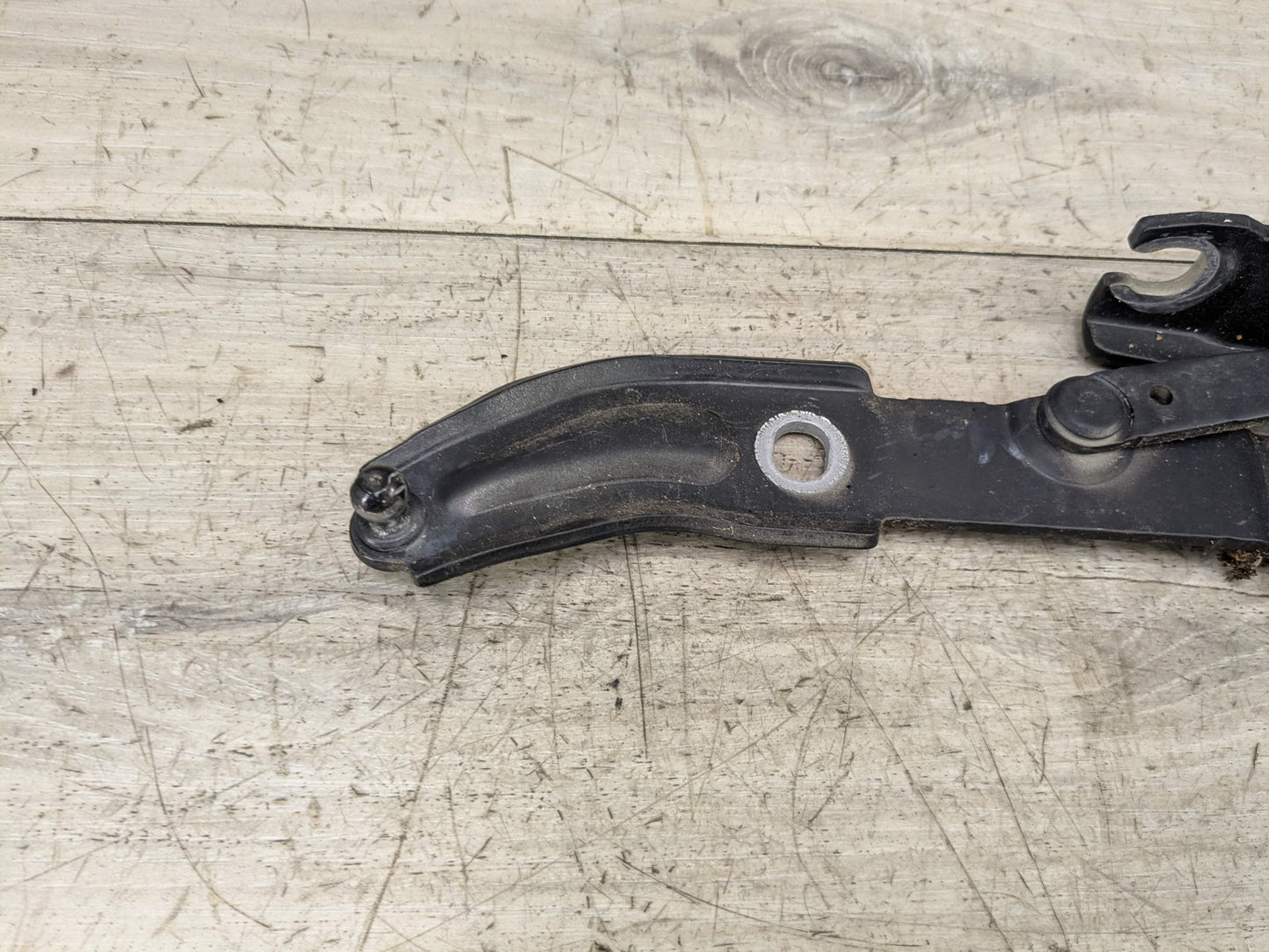 08-13 OEM BMW E82 E88 128 135 Rear Left Right Trunk Lid Hinges PAIR