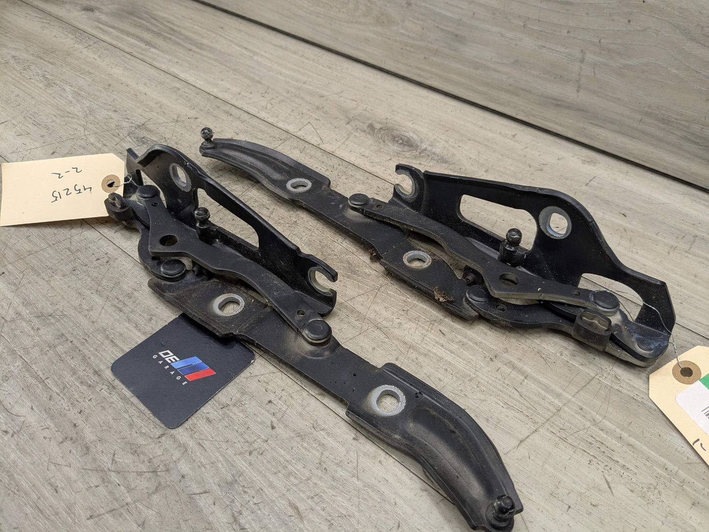 08-13 OEM BMW E82 E88 128 135 Rear Left Right Trunk Lid Hinges PAIR