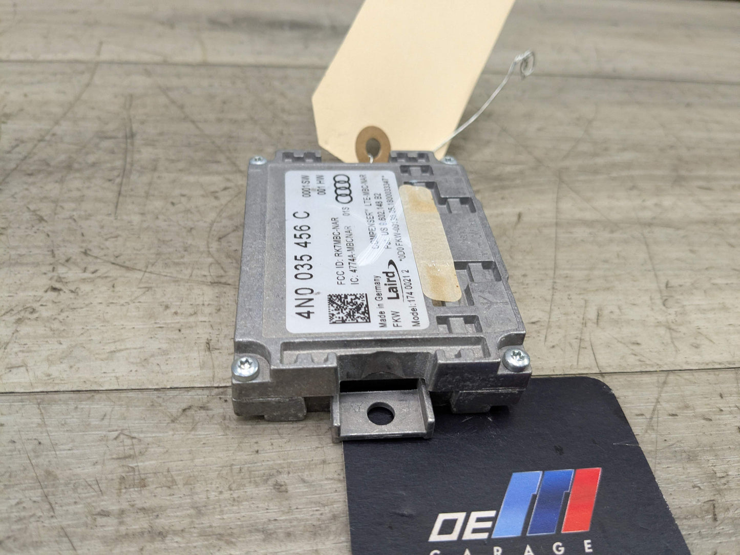 19-24 OEM AUDI Q5 Q7 SQ7 Q8 SQ5 Antenna Emergency Mini Amplifier Control Module
