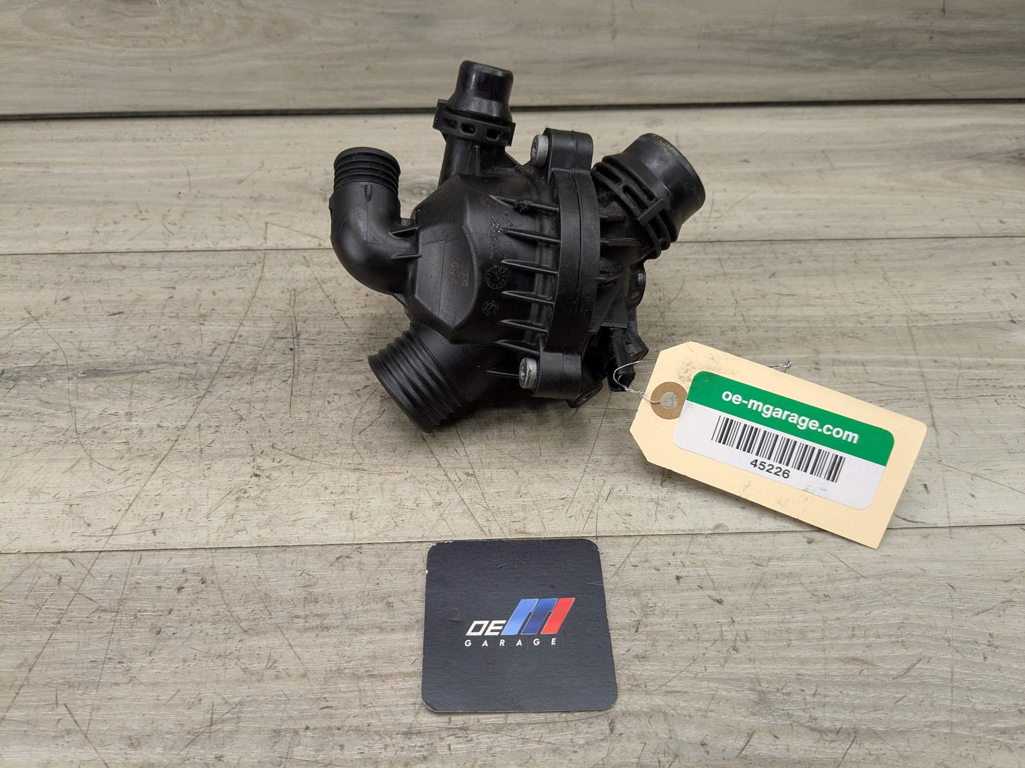 OEM BMW E70 E82 E84 E88 E90 E92 E93 Engine N55 Water Coolant Thermostat Housing