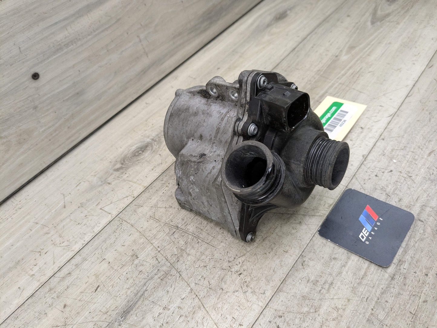 OEM BMW E82 E90 E92 E93 Engine N54 N55 Auxiliary Electric Water Pump Cooling