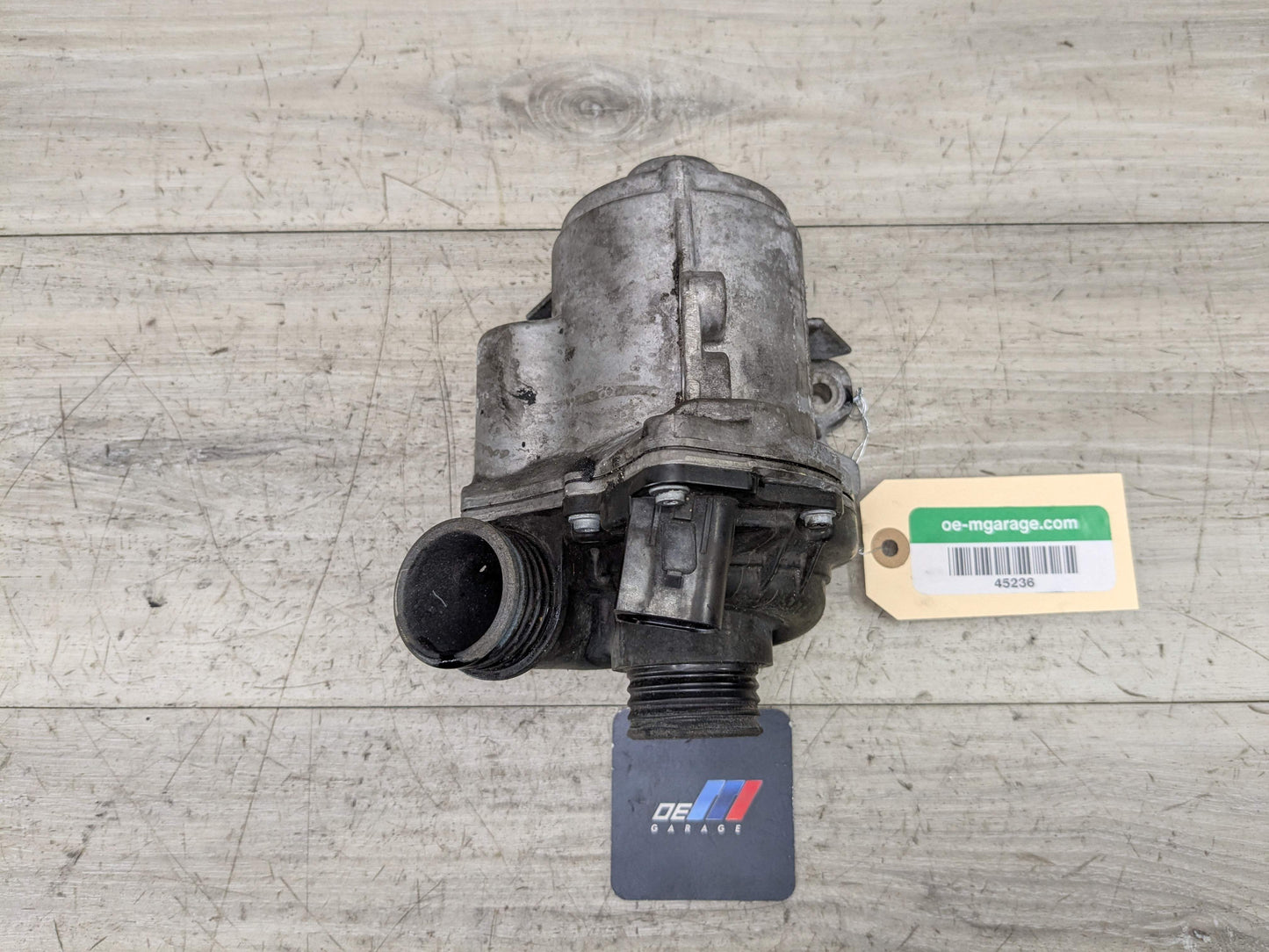 OEM BMW E82 E90 E92 E93 Engine N54 N55 Auxiliary Electric Water Pump Cooling