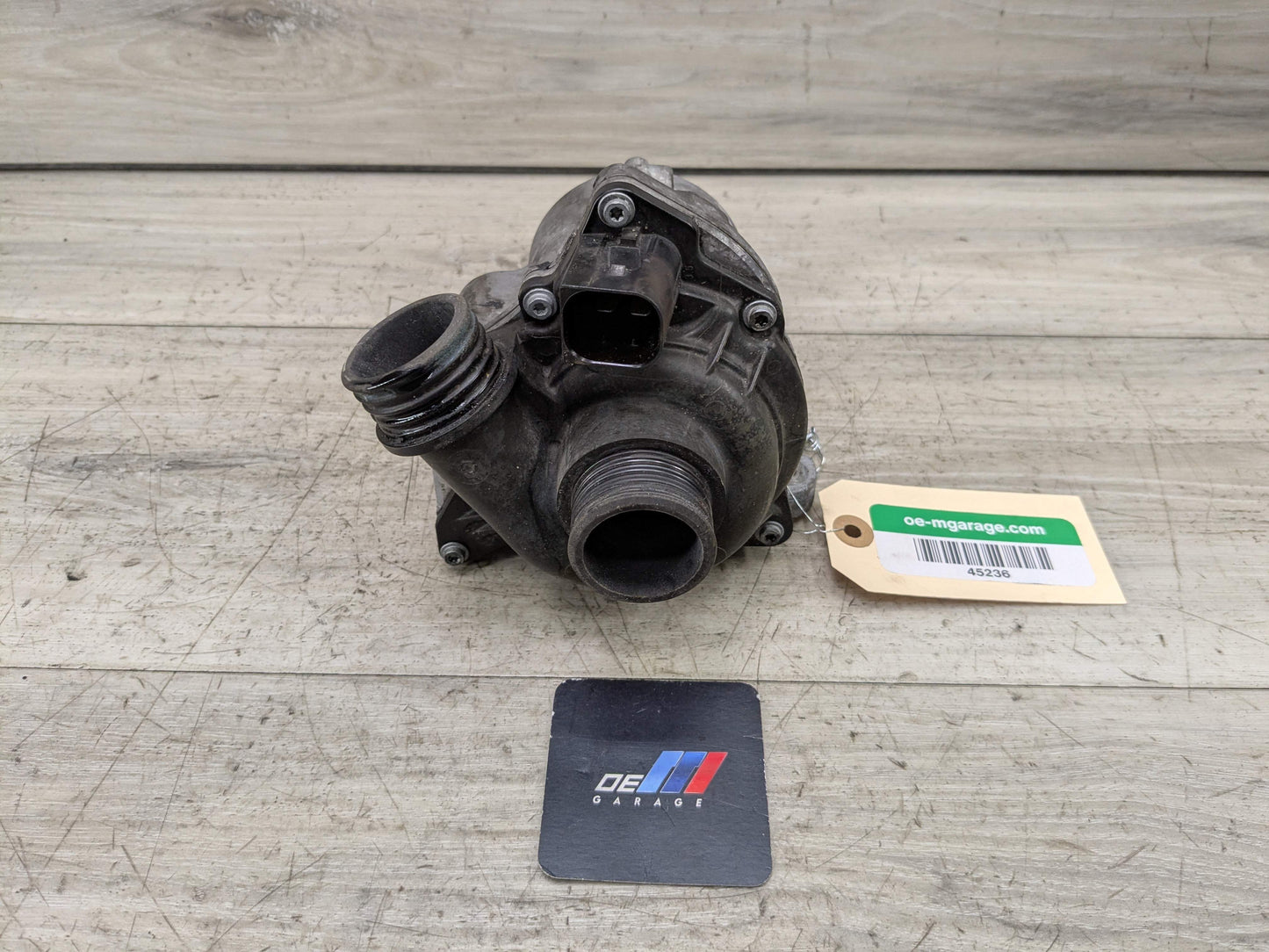 OEM BMW E82 E90 E92 E93 Engine N54 N55 Auxiliary Electric Water Pump Cooling