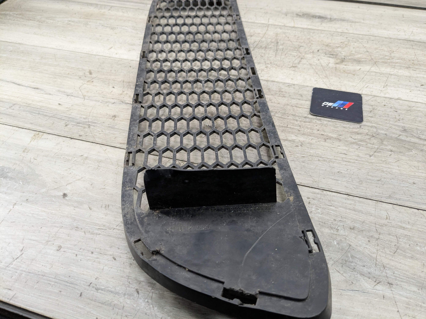 08-13 OEM BMW E82 E88 128i 135i M SPORT Front Bumper Lower Center Grille