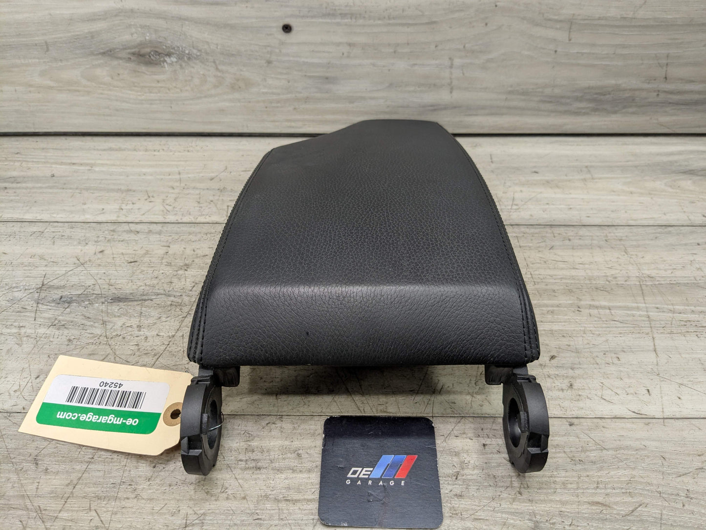 08-13 OEM BMW E88 128i 135i Center Console Armrest Tray Leather SCHWARTZ Black