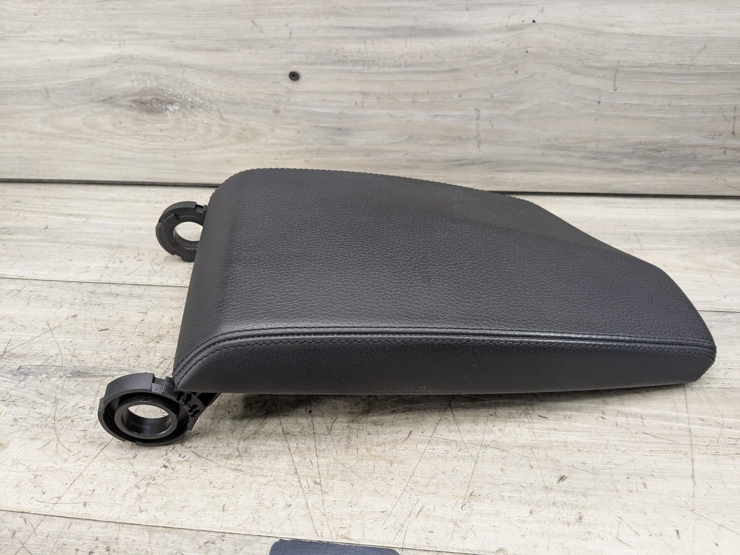 08-13 OEM BMW E88 128i 135i Center Console Armrest Tray Leather SCHWARTZ Black