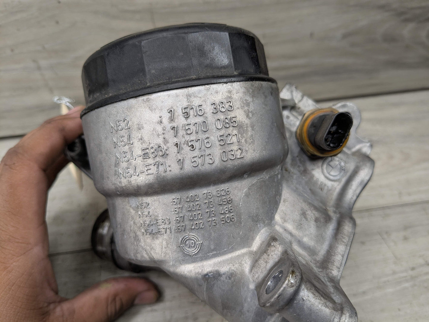 07-13 OEM BMW E82 E90 E92 135 335 N54 N55 Engine Oil Filter Housing COOLER