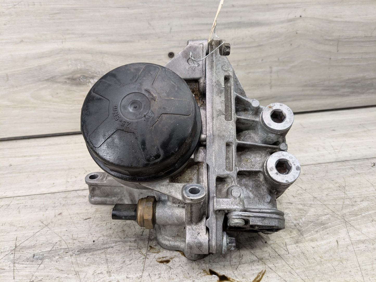 07-13 OEM BMW E82 E90 E92 135 335 N54 N55 Engine Oil Filter Housing COOLER