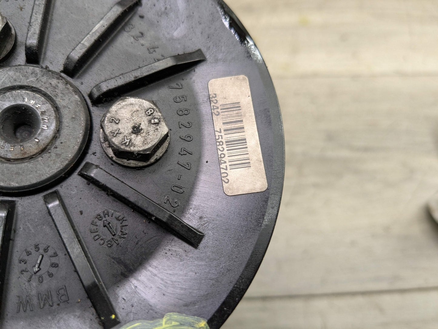 06-13 OEM BMW E82 E88 E90 E92 E93 Hydraulic Power Steering Pump Pulley N54 N55*