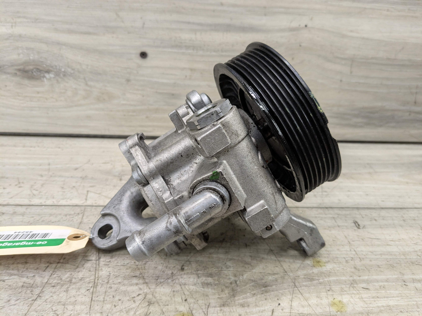 06-13 OEM BMW E82 E88 E90 E92 E93 Hydraulic Power Steering Pump Pulley N54 N55*