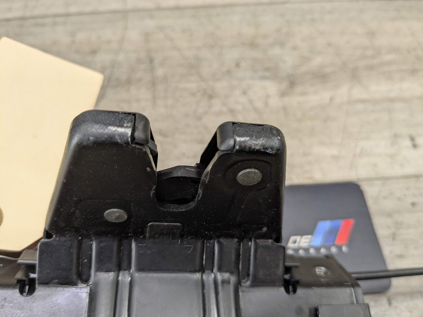 OEM BMW E82 E88 E90 E92 E93 Rear Trunk Lid Latch Lock Opener Actuator w/ Cable