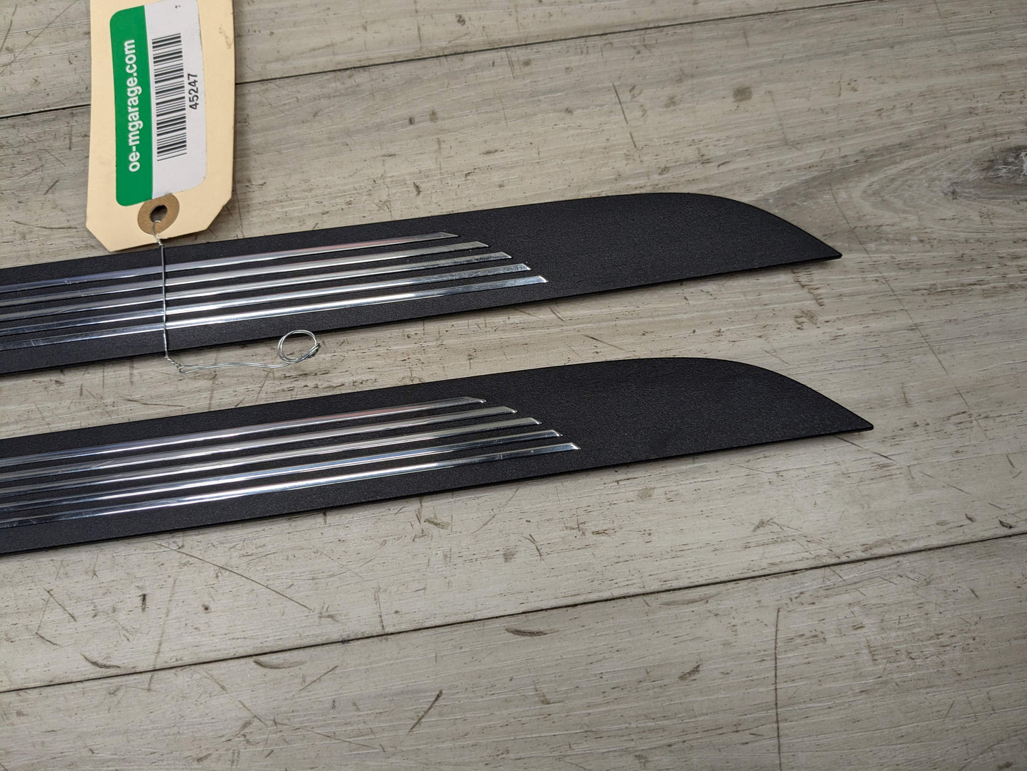 08-13 OEM BMW E88 128 135 Left Right Side M SPORT Door Sills Cover Trim SET