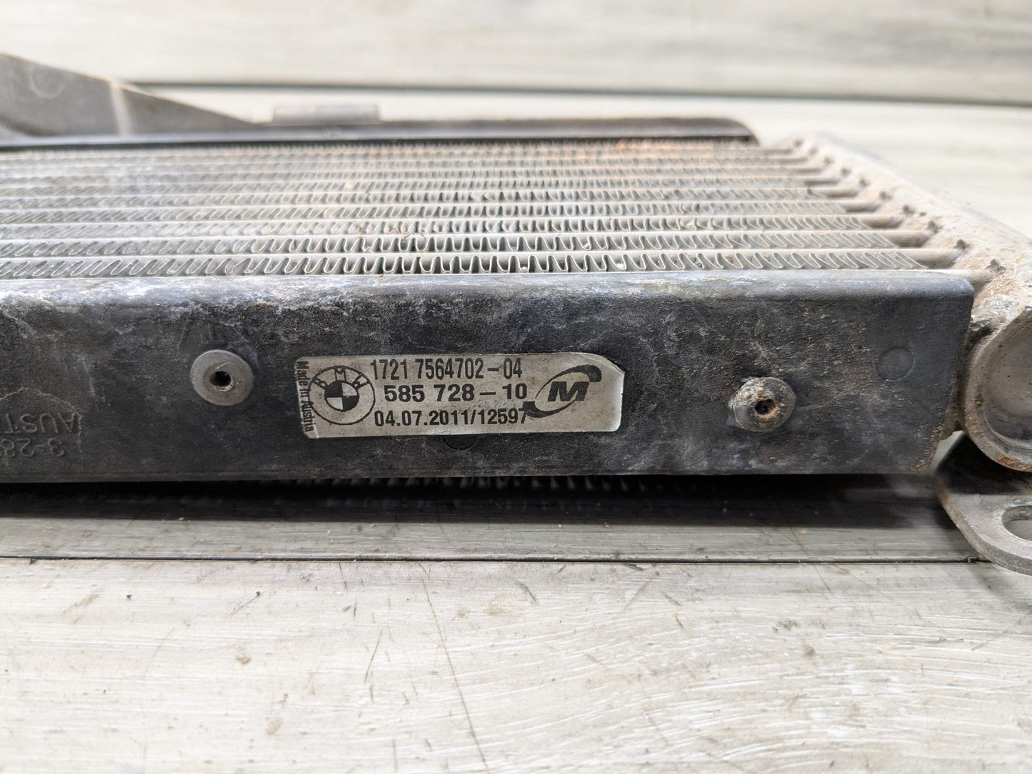 08-13 OEM BMW E88 E82 135 Convertible Coupe Engine N54 N55 Oil Cooler Radiator