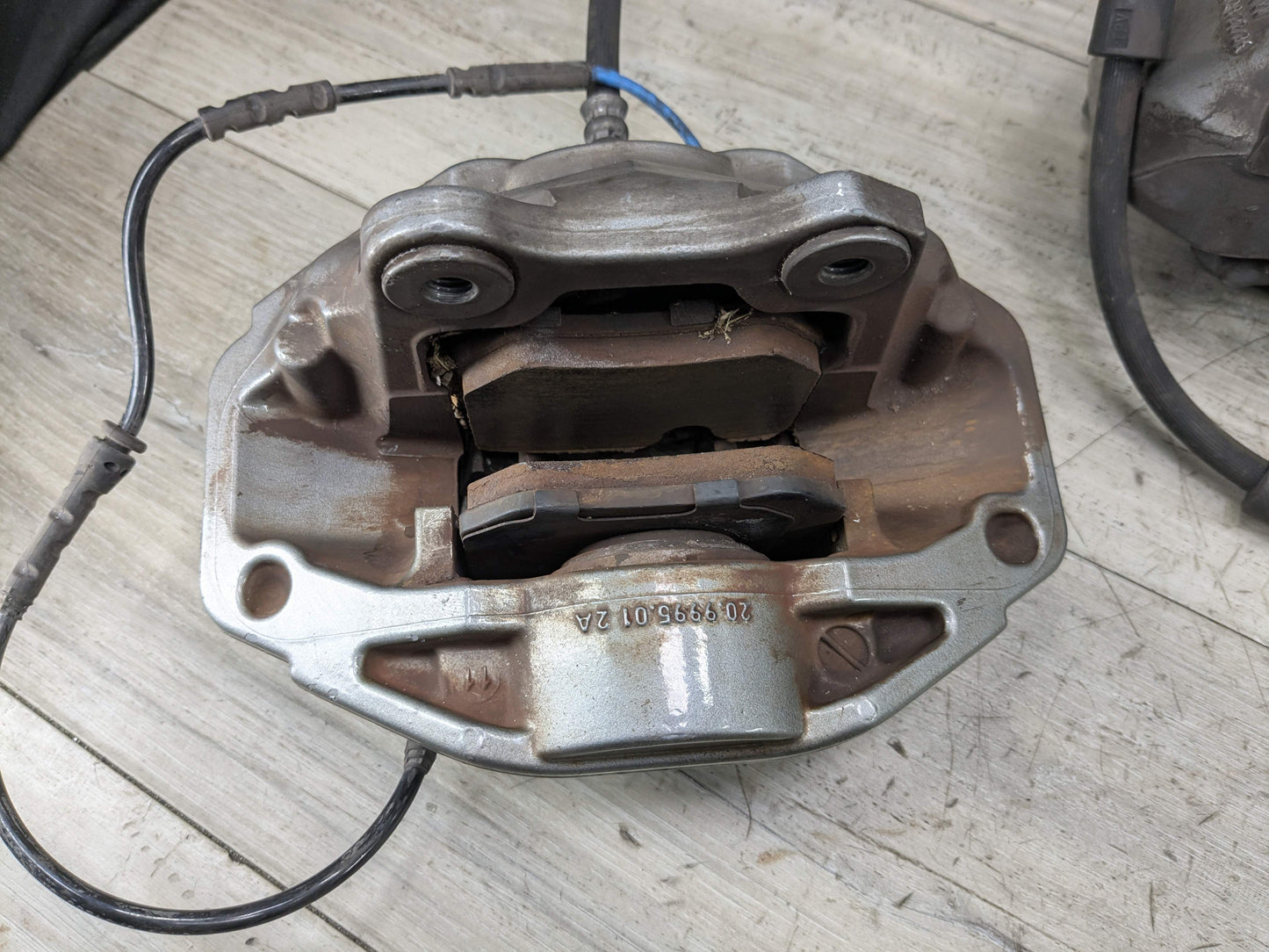 OEM BMW E82 E88 135 Front Rear Left Right M-SPORT BREMBO Brake Calipers SET