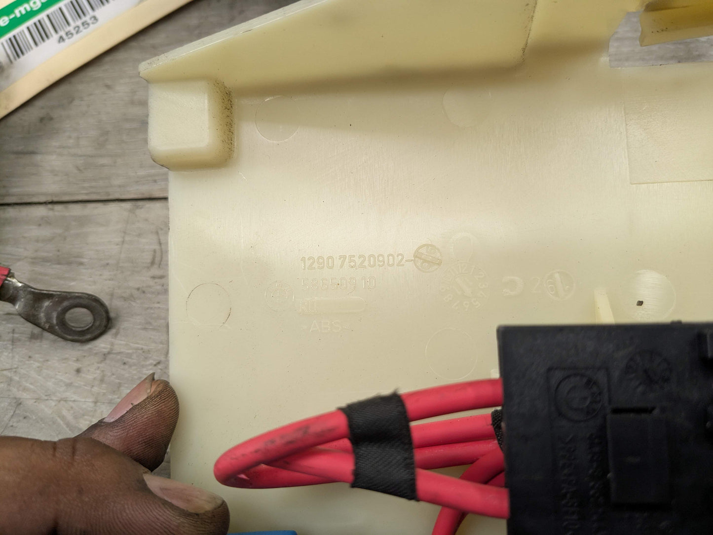 11-13 OEM BMW E92 E93 335 N55 Engine Transmission Module Box Wire Harness