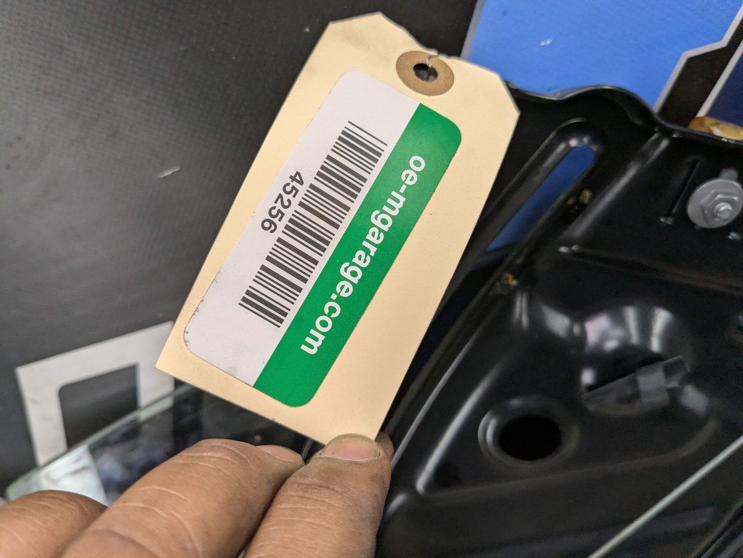 OEM BMW E88 128 135 Convertible Rear Left Quarter Window Glass Regulator w Motor