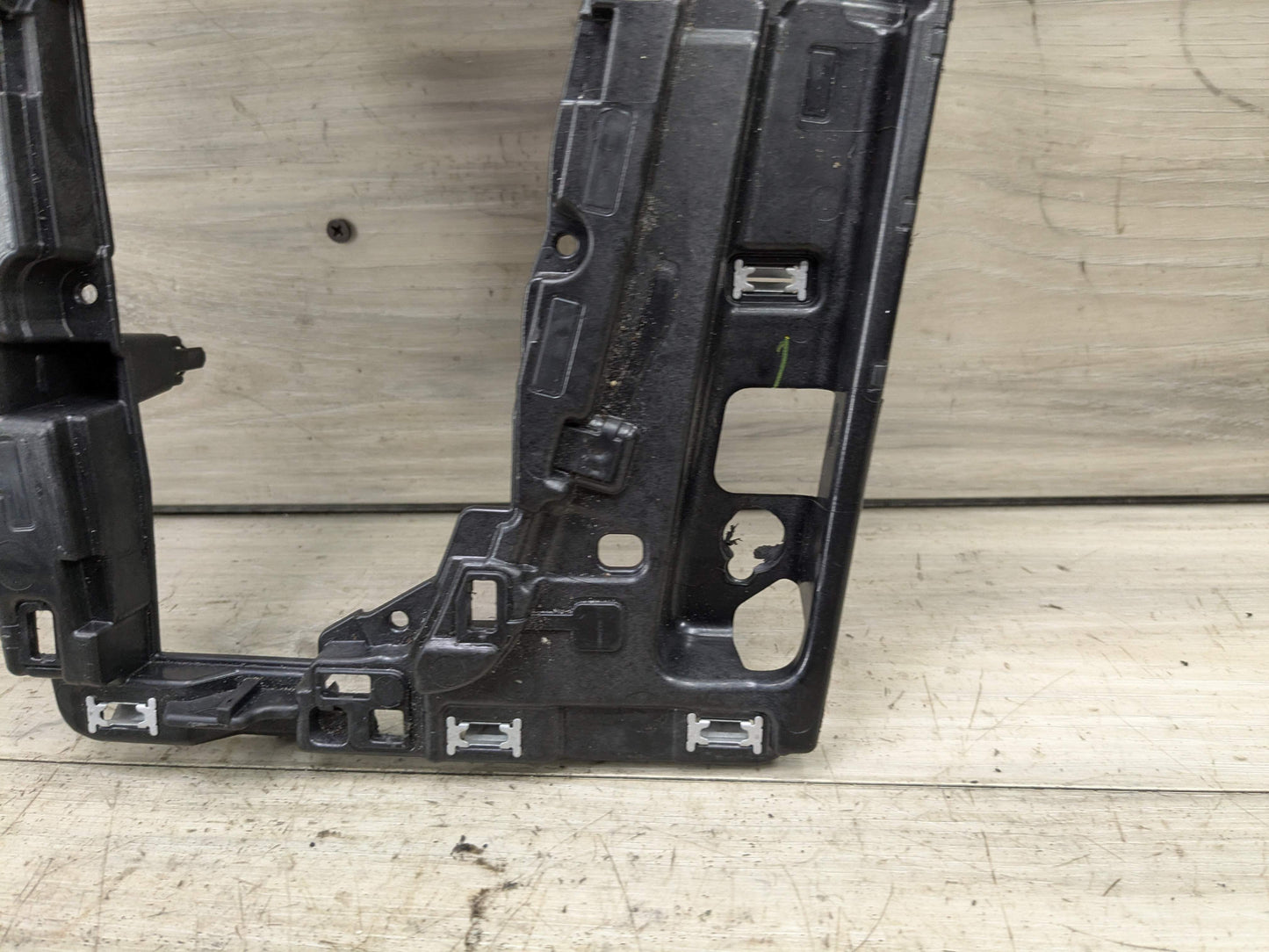 18-20 OEM AUDI Q5 SQ5 Automatic Shifter Center Console Mount Panel Bracket