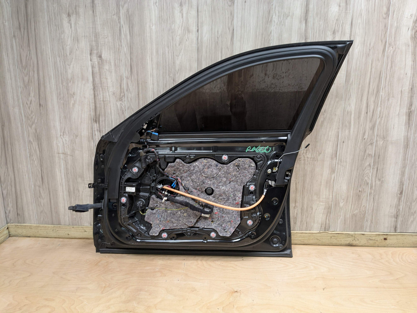 *17-23 OEM BMW F90 G30 G38 M5 Front Right Passenger Door Shell Panel Black