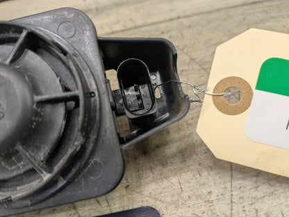 18-25 OEM AUDI A3 A4 A5 A6 A7 A8 Q3 Q5 Q7 S6 S7 Anti-Theft Alarm Siren Horn