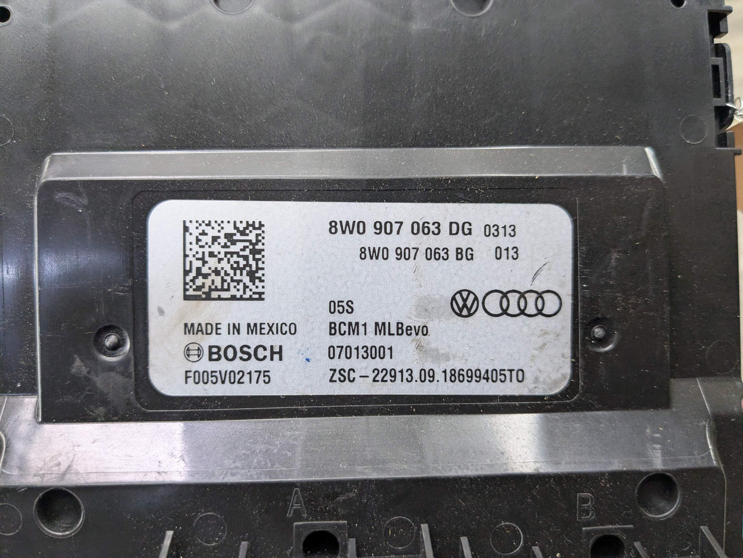 OEM AUDI A4 A5 S4 S5 Q5 SQ5 Onboard Power Supply Body Comfort Control Module