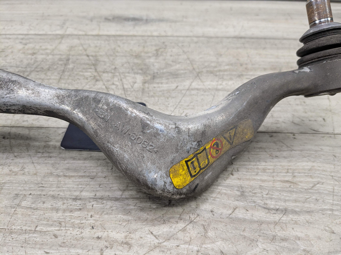 OEM BMW E82 E90 E92 E93 RWD Front Right Passenger Upper Lower Control Arms PAIR