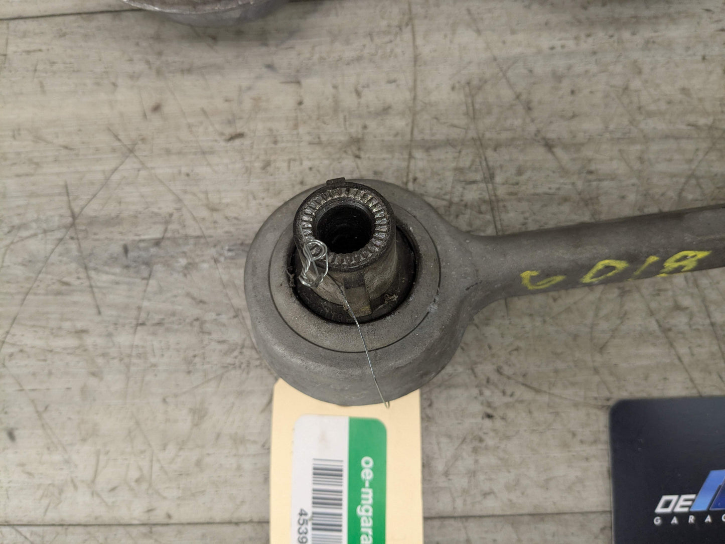 OEM BMW E82 E90 E92 E93 RWD Front Right Passenger Upper Lower Control Arms PAIR