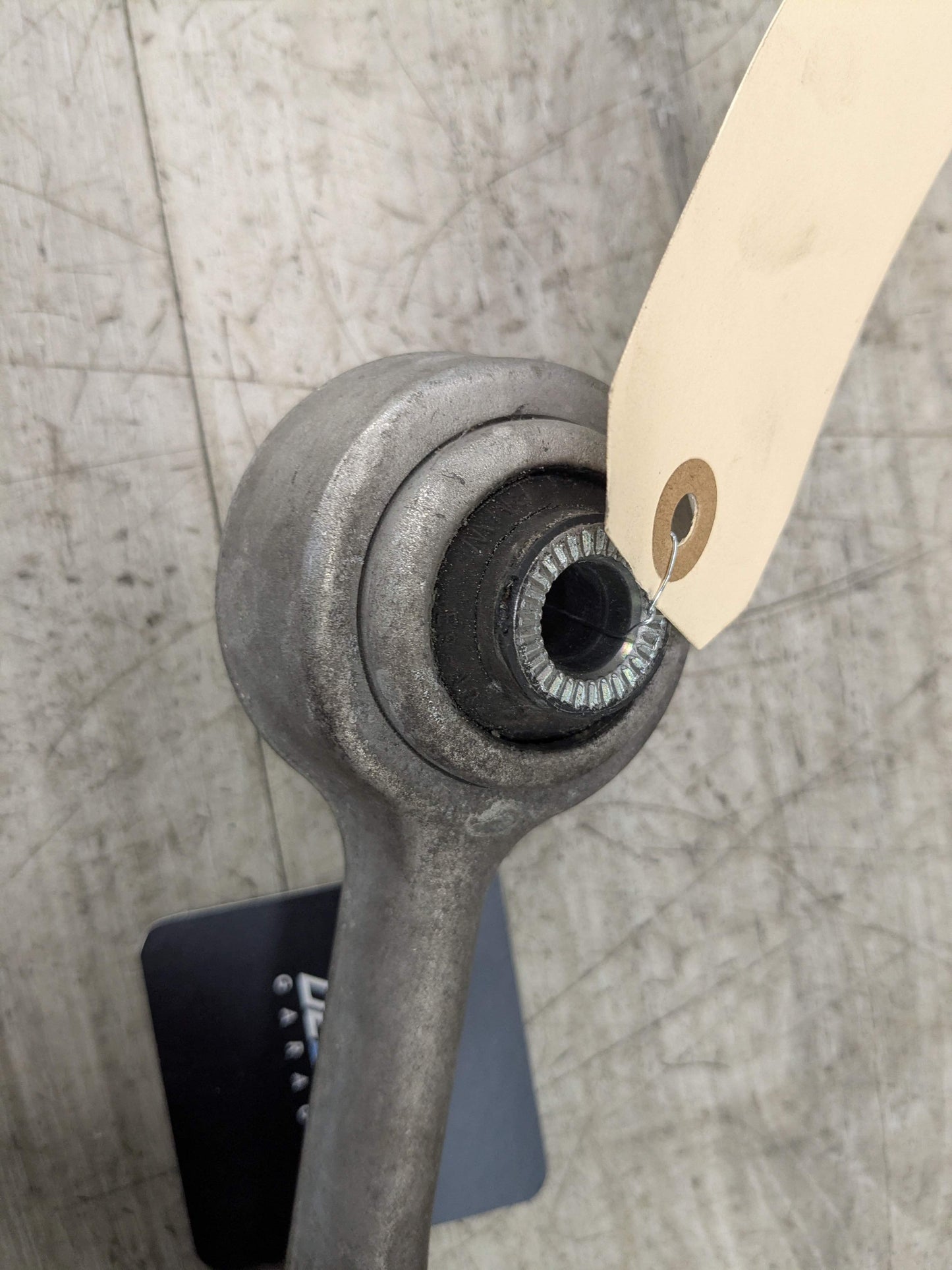 OEM BMW E82 E90 E92 E93 RWD Front Right Passenger Upper Lower Control Arms PAIR