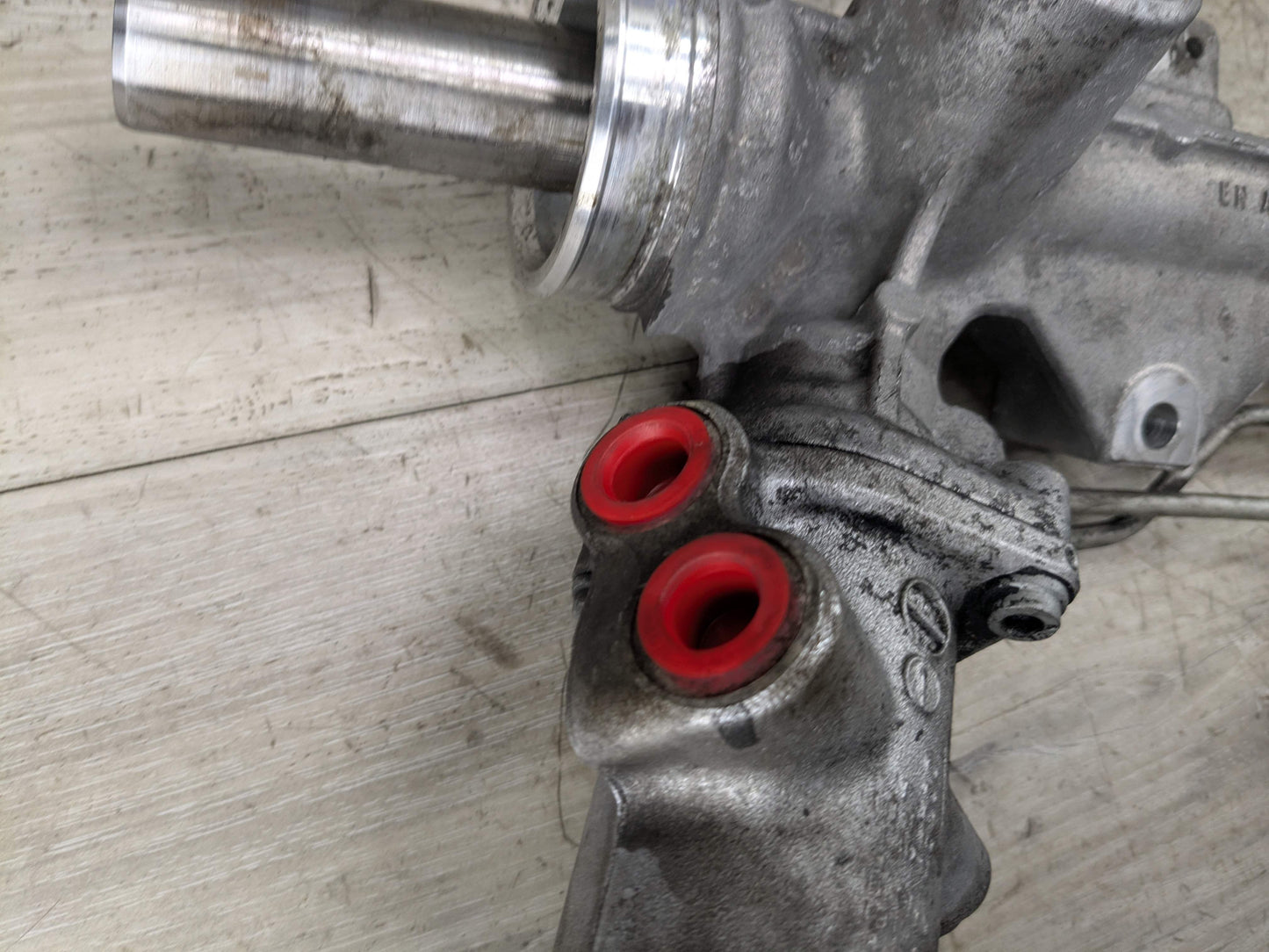 OEM BMW E82 E88 E90 E92 E93 328 335 RWD Power Steering Gear Rack and Pinion L5