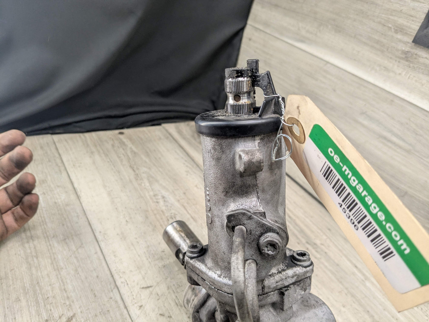 OEM BMW E82 E88 E90 E92 E93 328 335 RWD Power Steering Gear Rack and Pinion L5