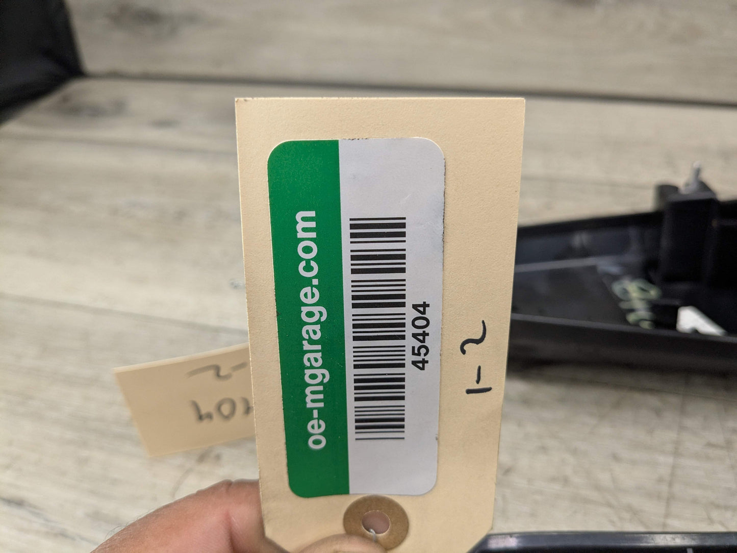 *OEM BMW E88 128 135 Rear Left Right Quarter Panel Lateral Cover Trims SET Black