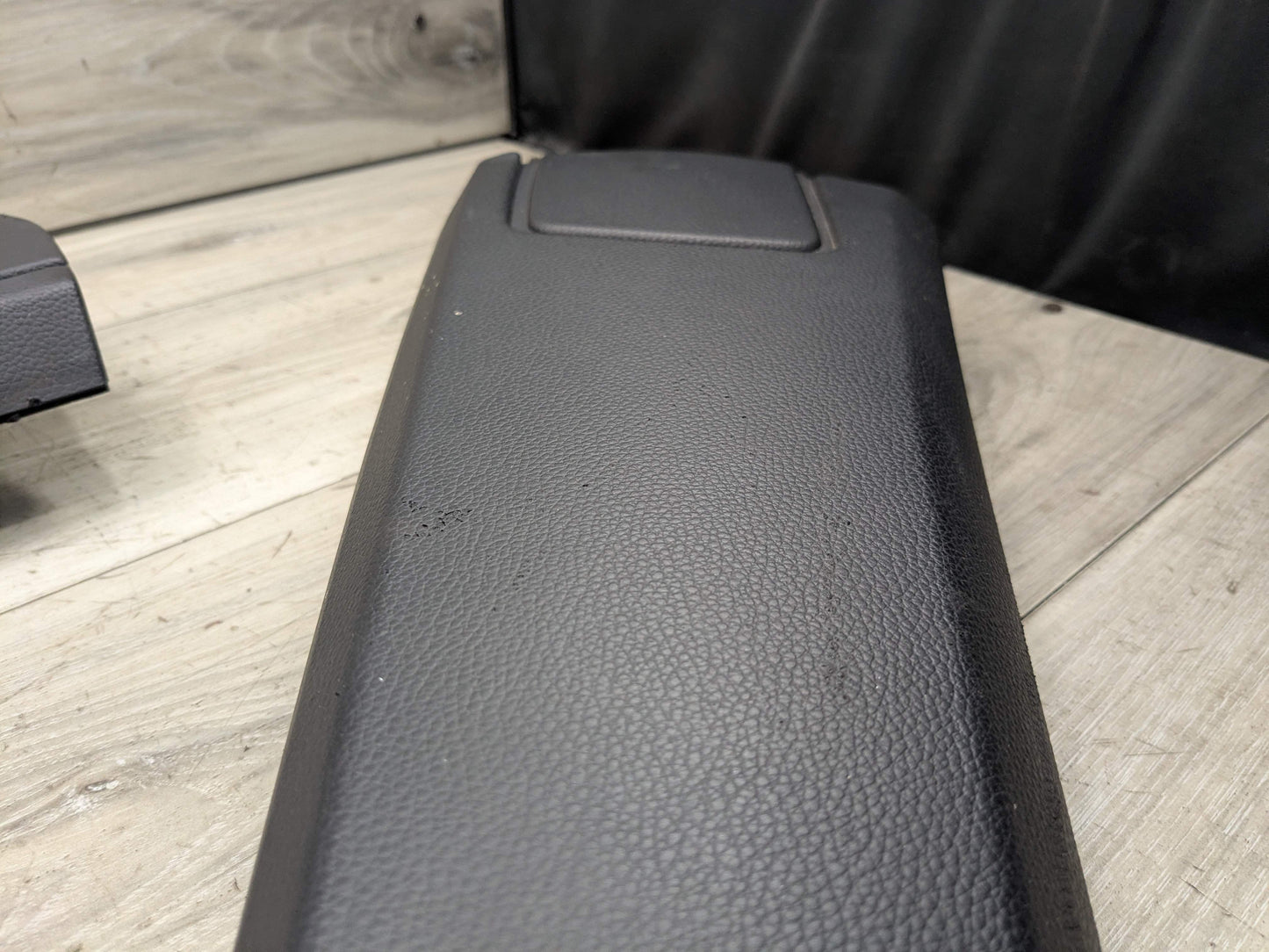 *OEM BMW E88 128 135 Rear Left Right Quarter Panel Lateral Cover Trims SET Black