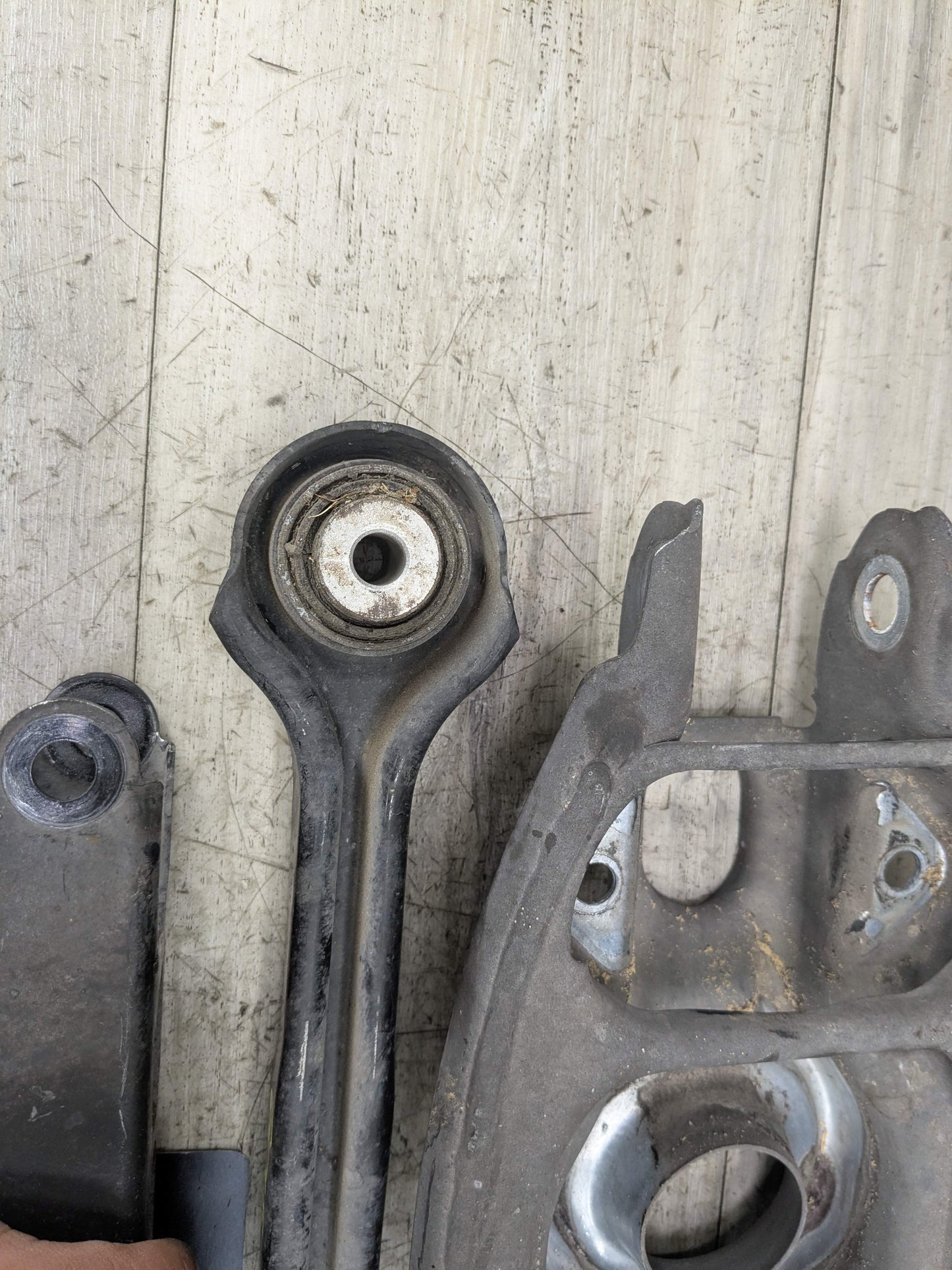 OEM BMW E82 E90 E92 Rear Right Passenger Upper Lower Wishbone Control Arms SET