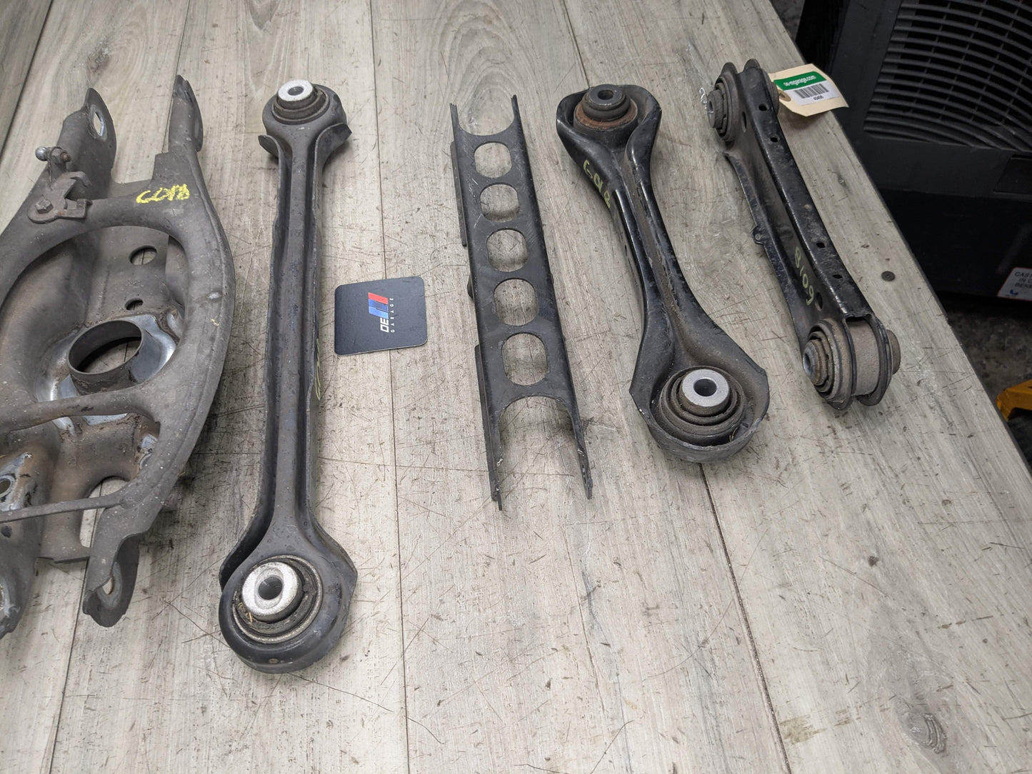 OEM BMW E82 E90 E92 E93 Rear Left Driver Upper Lower Wishbone Control Arms SET