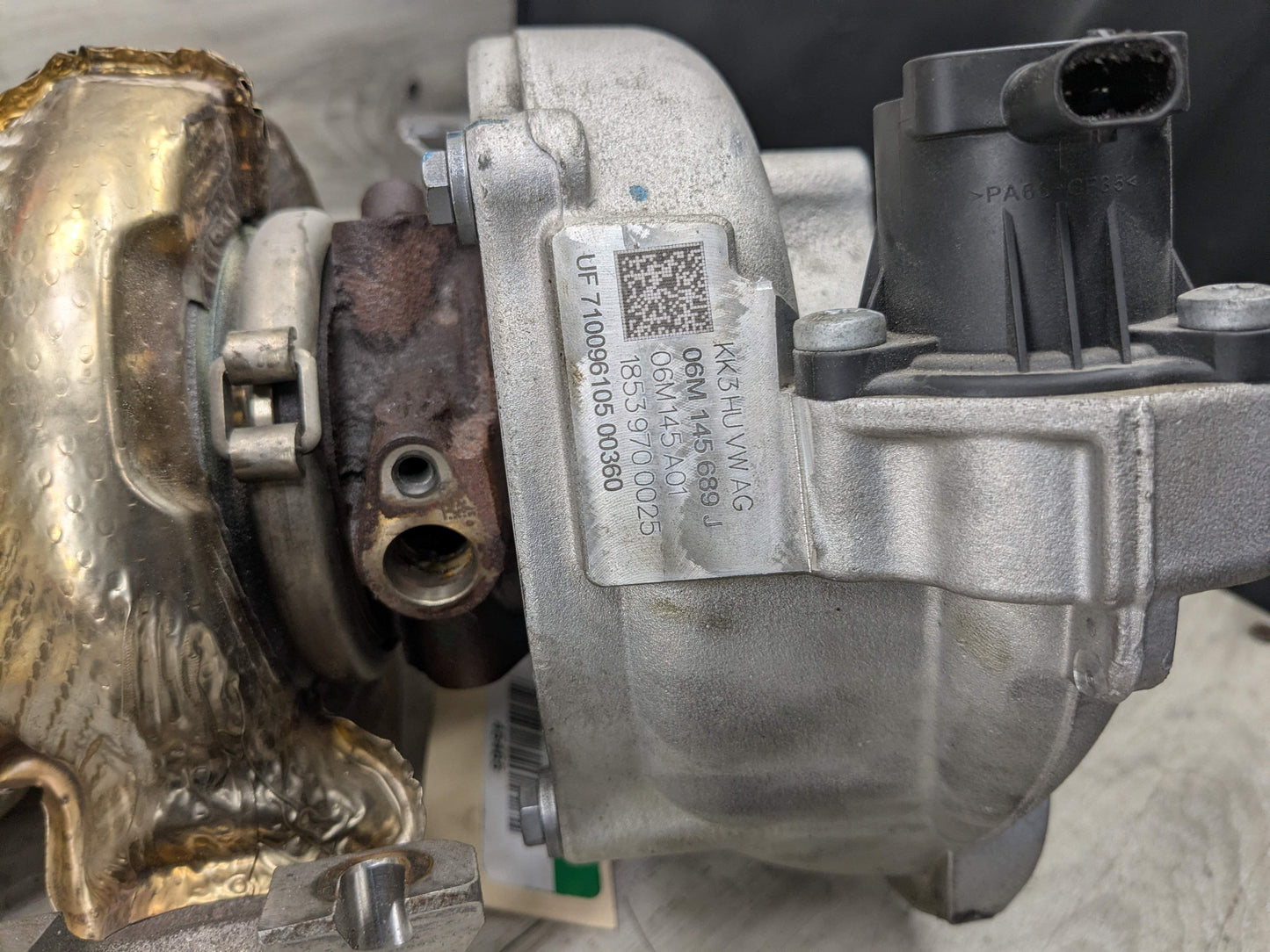 OEM AUDI A6 A7 S4 Q7 Q8 SQ5 Porsche Cayenne Exhaust Manifold Turbocharger 24k