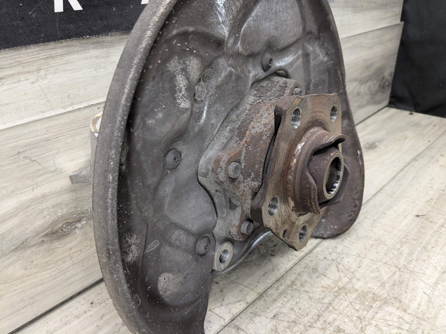 18-24 OEM AUDI Q5 SQ5 Rear Left Driver Side Spindle Hub Knuckle