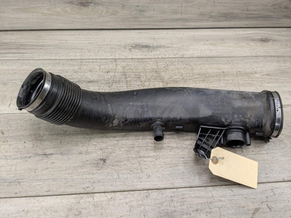 09-19 OEM BMW F12 F13 F15 F16 X5 X6 Front Right Intercooler Upper Charge Pipe