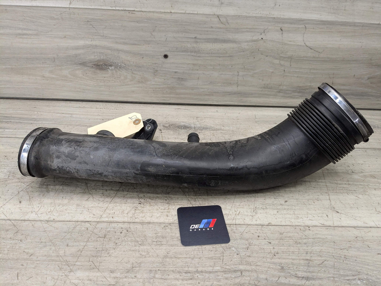 09-19 OEM BMW F12 F13 F15 F16 X5 X6 Front Right Intercooler Upper Charge Pipe