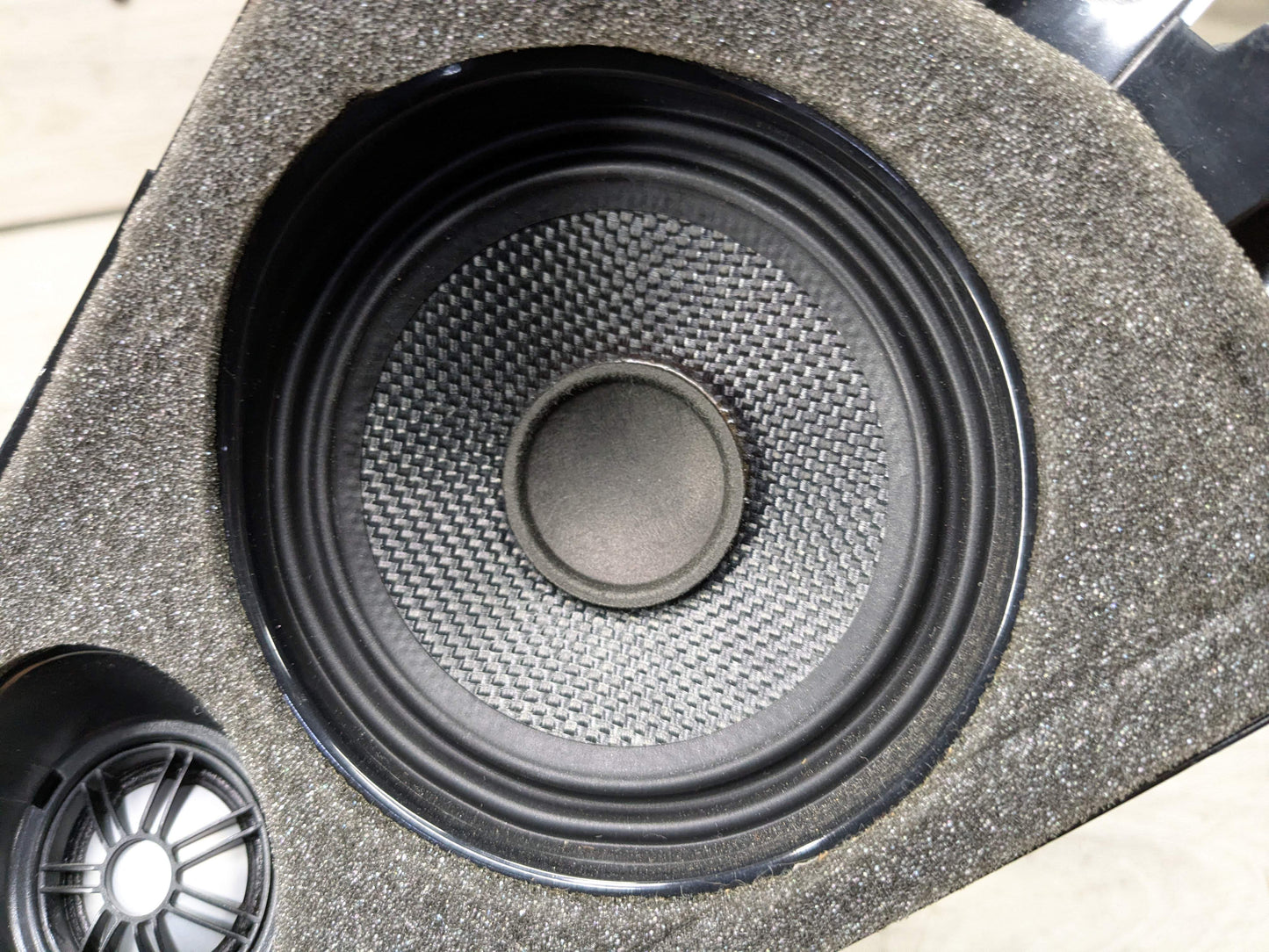 OEM BMW F15 F16 F85 F86 X5 X6 X5M Rear Left Right Door D-Pillar Speaker SET