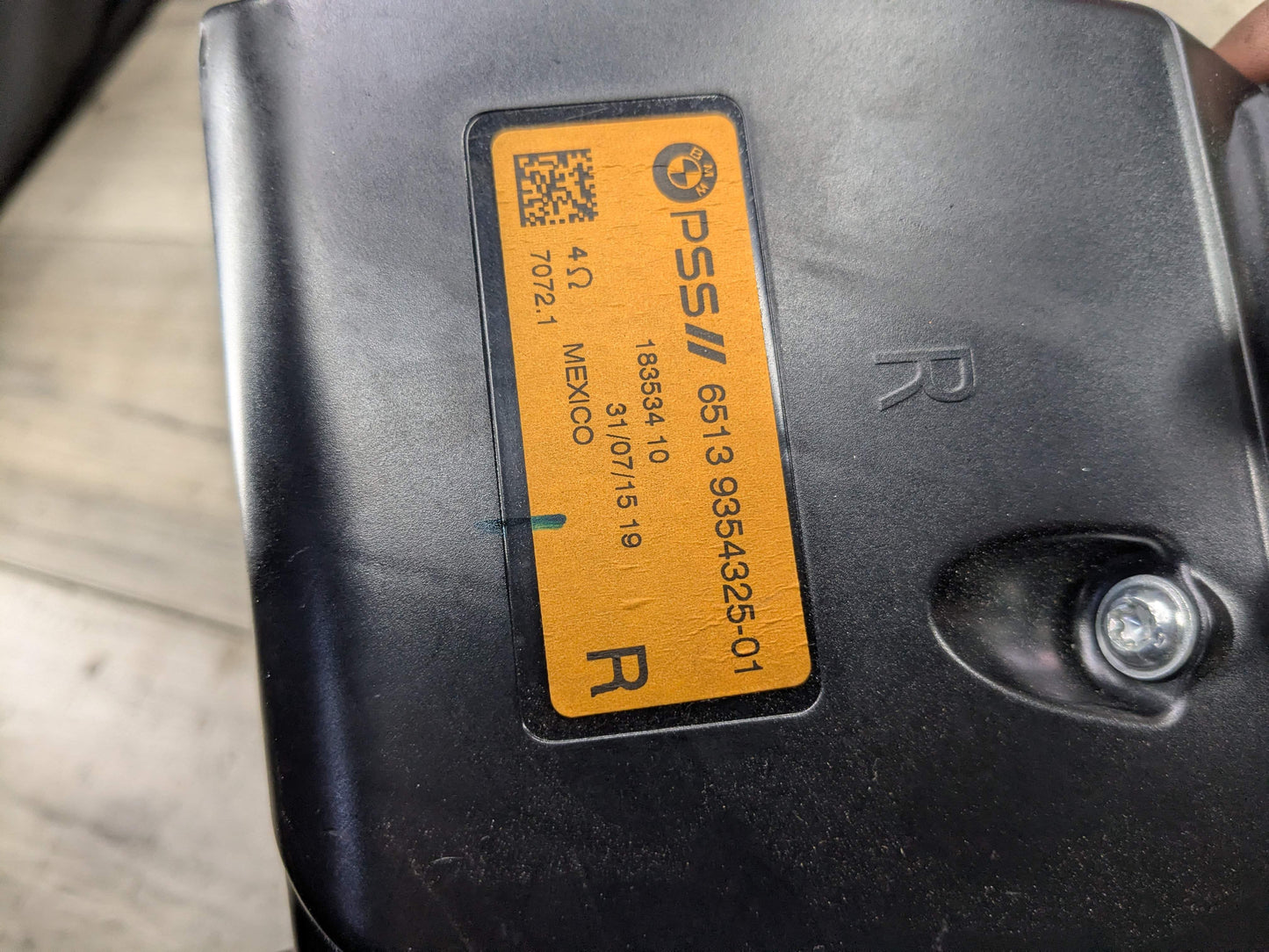 OEM BMW F15 F16 F85 F86 X5 X6 X5M Rear Left Right Door D-Pillar Speaker SET