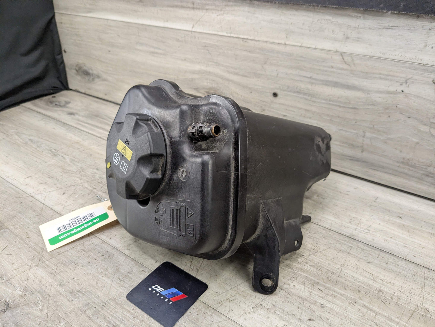 OEM BMW E70 F15 F16 F85 F86 X5 X6 Sensor Cap Coolant Expansion Tank Reservoir