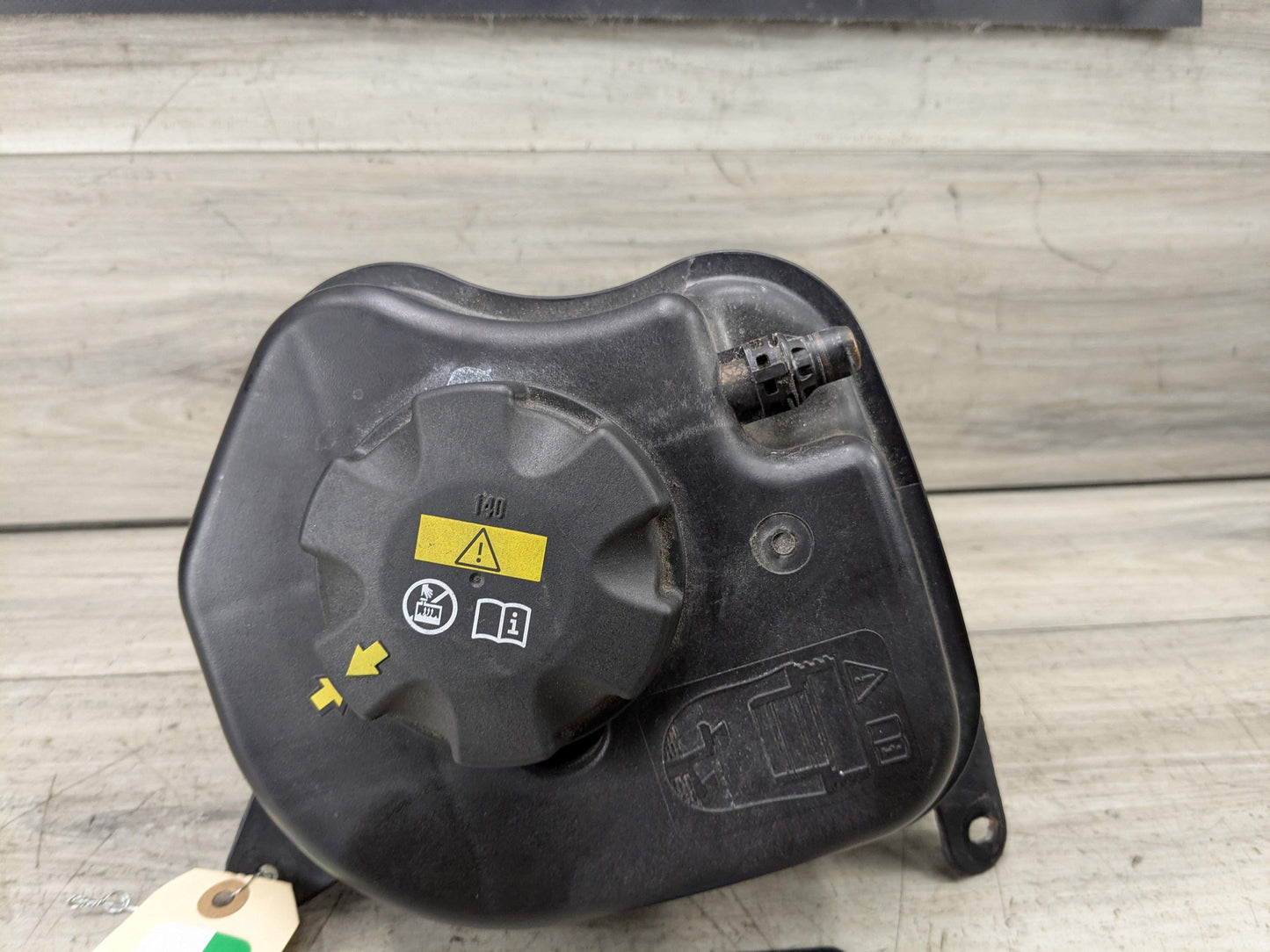 OEM BMW E70 F15 F16 F85 F86 X5 X6 Sensor Cap Coolant Expansion Tank Reservoir